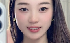 扒开腿挺进湿润的花苞